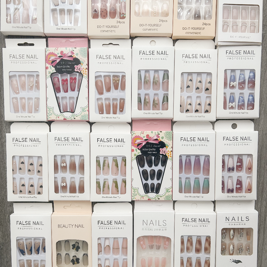 5boxes press on nails 24Pcs/box False Nails mixed random styles with jelly tabs